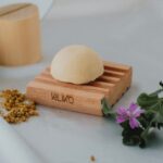 DETERGENTE INTIMO SOLIDO PH 5.3 Malva, Olio di Neem e Tea Tree - immagine 2