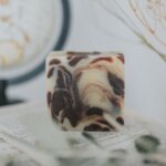 SAPONE Cedro e Patchouli - viso, mani e corpo - immagine 2